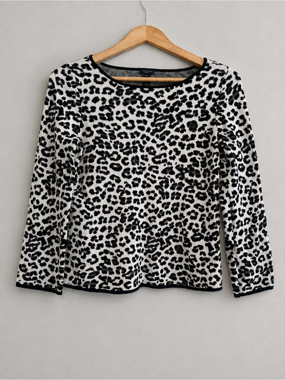 Ann Taylor Factory XS Leopard Print Knit Sweater Black White Cotton Blend